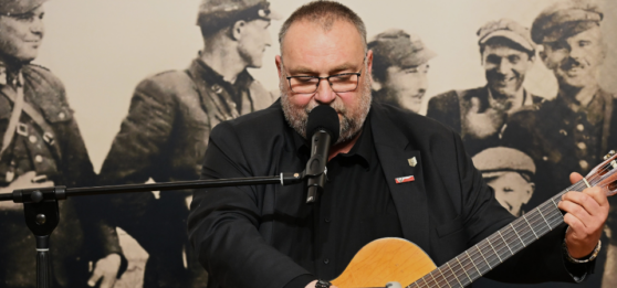 Paweł Piekarczyk zaśpiewa kolędy patriotyczne na&nbsp;Rakowieckiej.